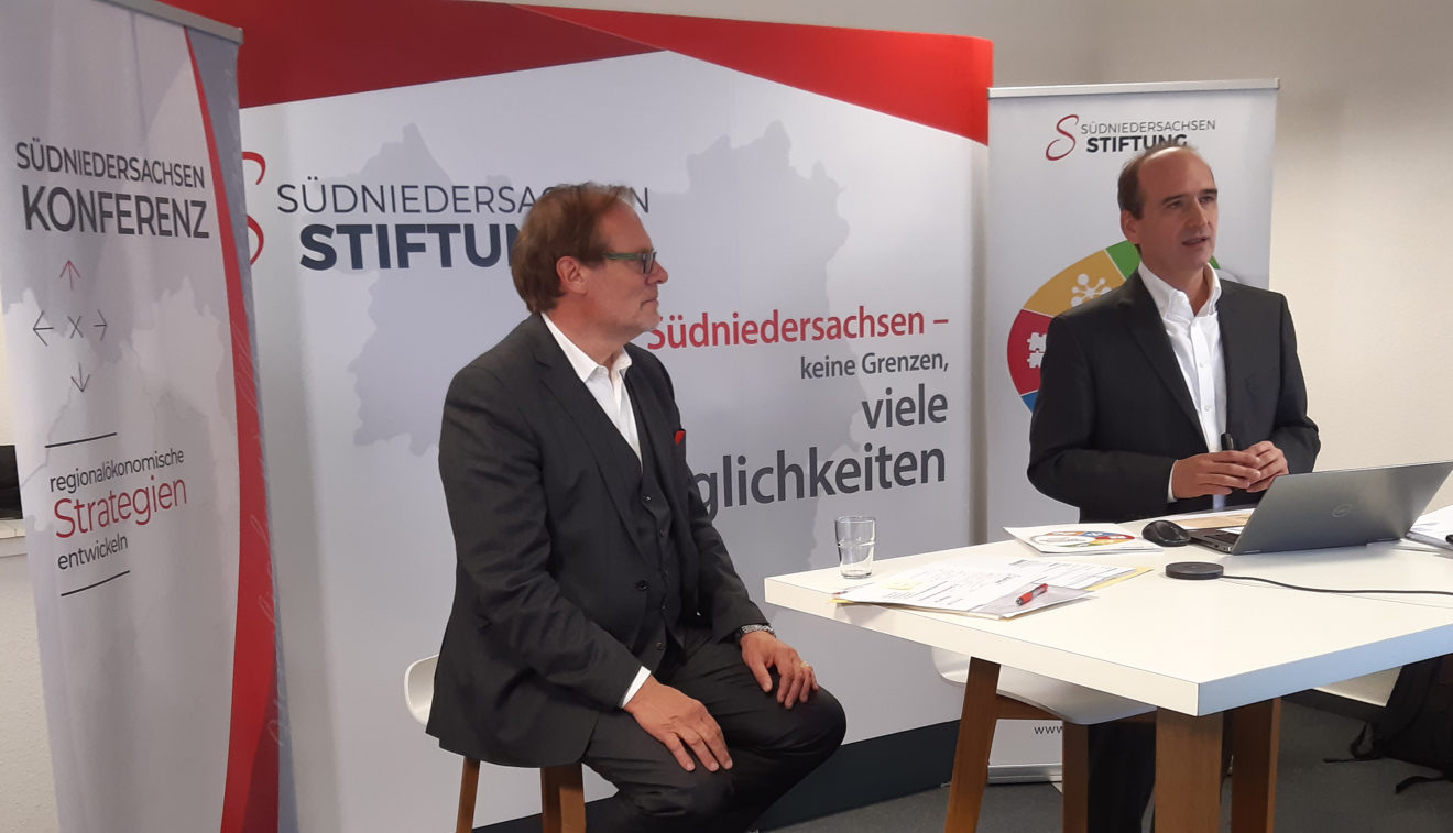 Beim Auftakt zur 2. Südniedersachsenkonferenz erfuhren die  TeilnehmerInnen, wie regionale KMU ihre Innovationskraft steigern können