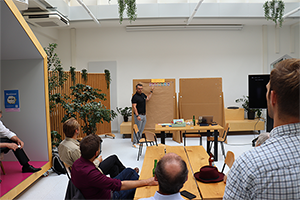 Referent und Agile Coach Ruven Bers (Arineo GmbH) beim 2. New Work Meetup des Jahres im StartRaum Göttingen