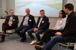 Podiumsdiskussion beim 2. Wasserstoff-Forum Südniedersachsen am 10. Juni 2025 bei der KWS in Einbeck.