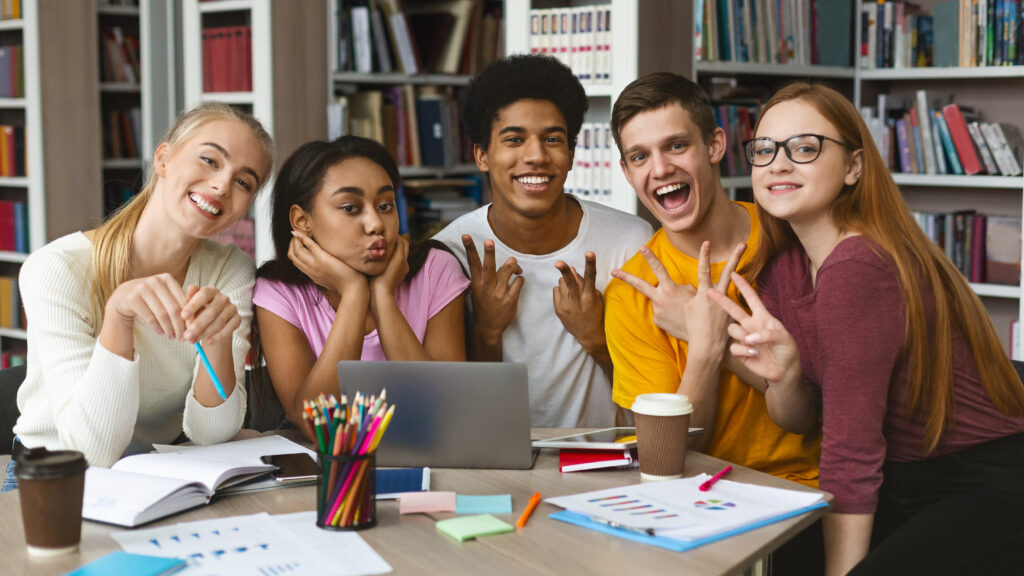 Internationale Fachkräfte: Chancen und Risiken für Ihr Unternehmen