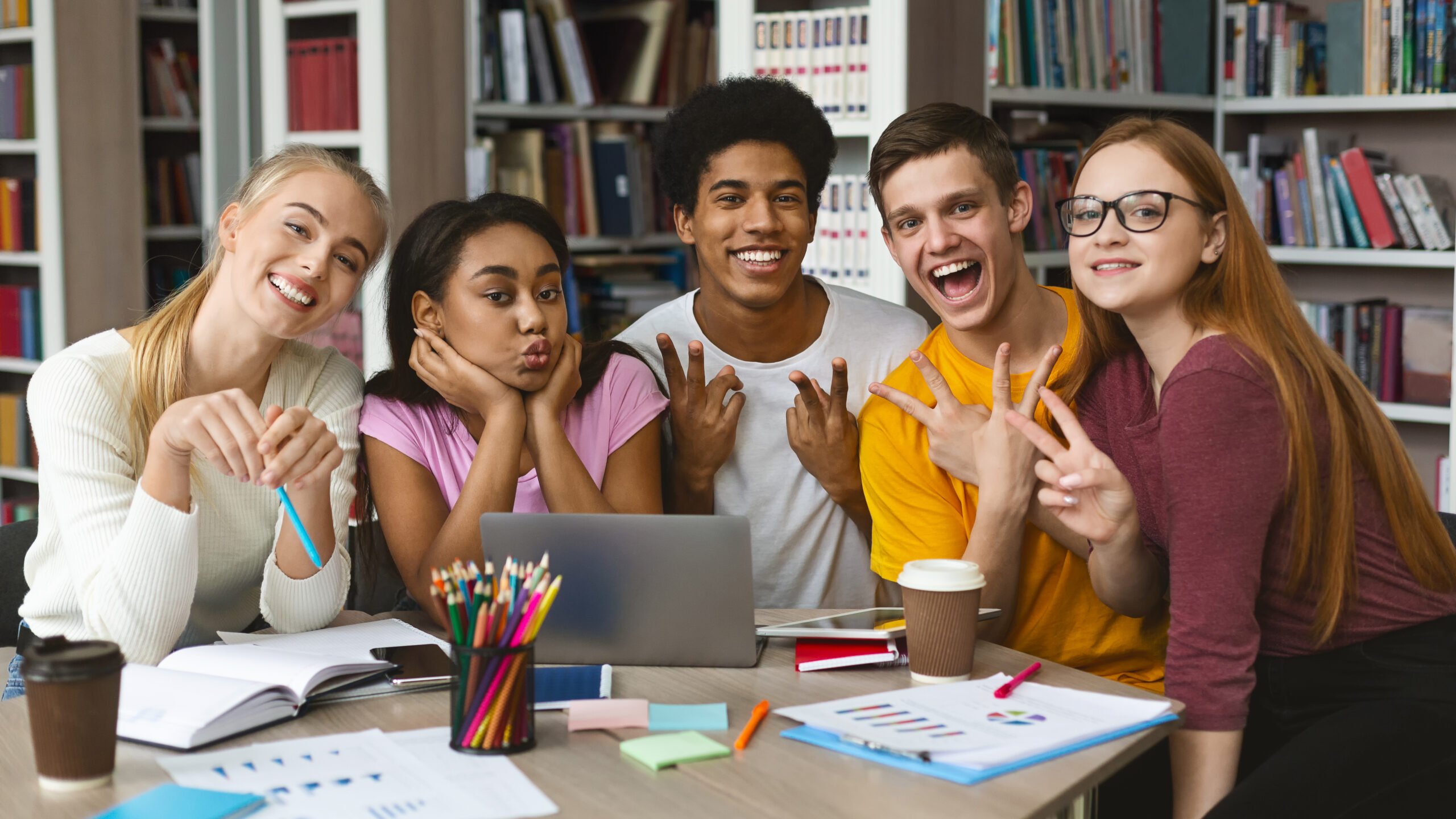 Internationale Fachkräfte: Chancen und Risiken für Ihr Unternehmen