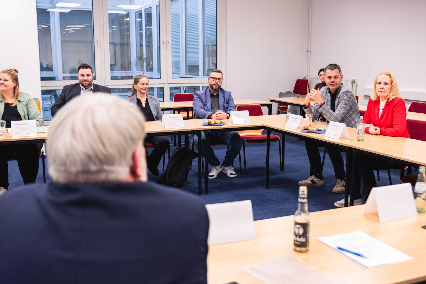 Austausch der Projektbeteiligten zum Start des Projekts „SEE Future – Social Entrepreneurship Education“ an der PFH Göttingen.